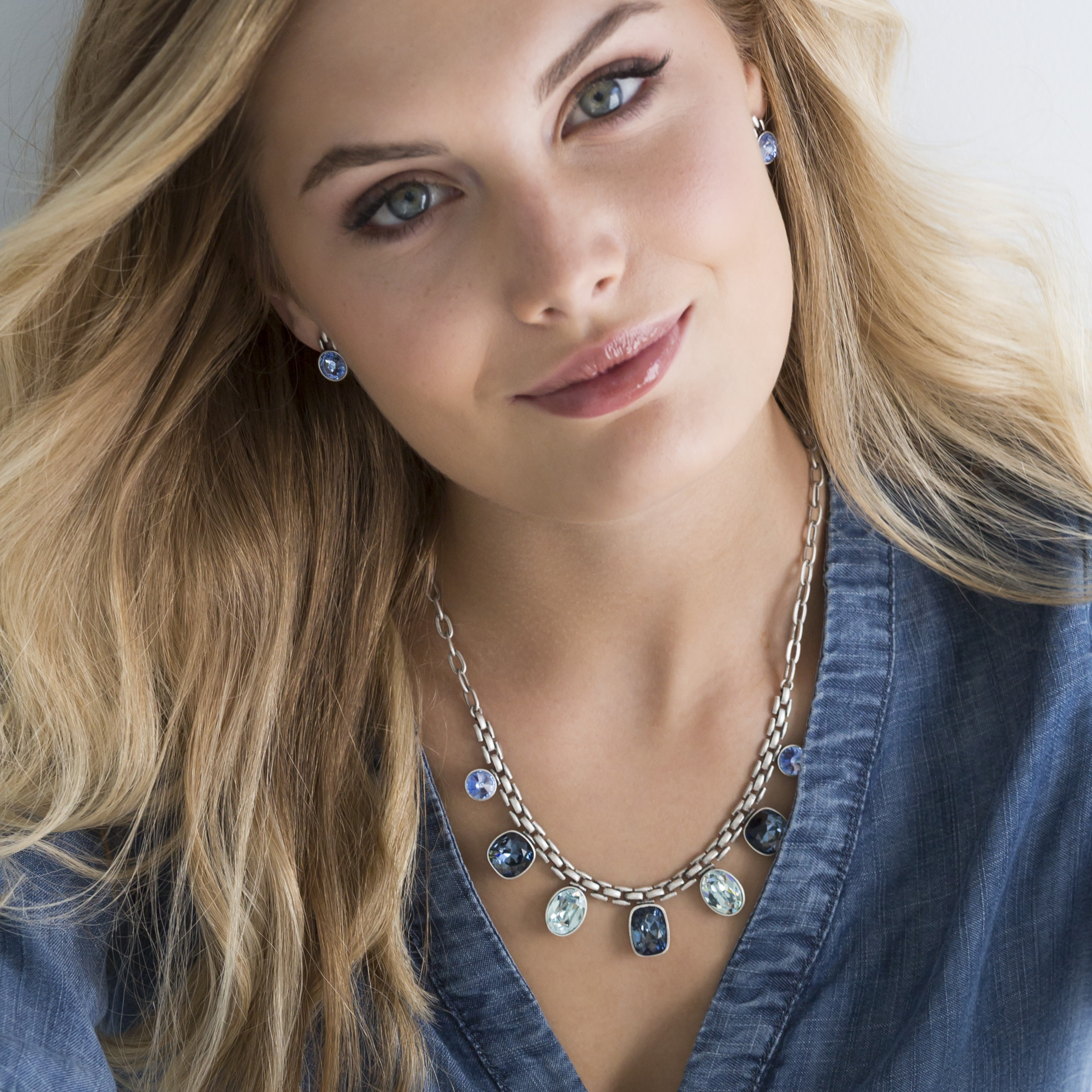 Touchstone crystal deals basket weave necklace